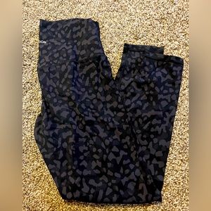 Paragon leggings - small